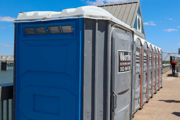 Best Portable Toilet Rental for Emergency Services in Gibson City, IL